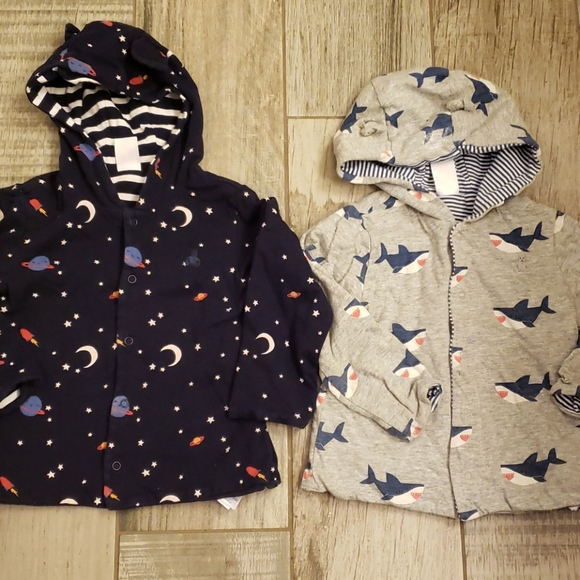 GAP Other - Reversible Gap tops 2 but really 4